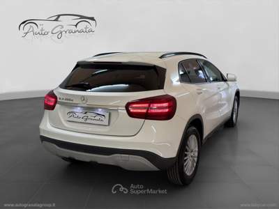 Mercedes-Benz GLA GLA 200 d Automatic Sport PARI NUOVA SENZA UN DIFETTO! Bianco usata Qualiano