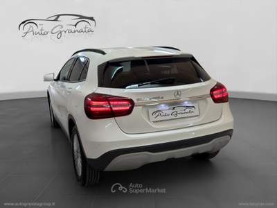 Mercedes-Benz GLA GLA 200 d Automatic Sport PARI NUOVA SENZA UN DIFETTO! Bianco usata Qualiano