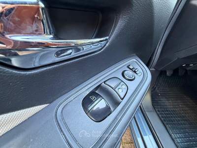 Nissan Micra 8V 5 porte Visia+ Grigio usata Andria