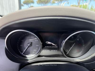 Jaguar XE 2.0 D Turbo 180CV aut. Portfolio Solo 87.000Km Grigio usata Roma