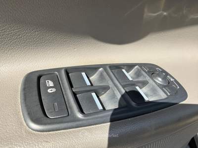 Jaguar XE 2.0 D Turbo 180CV aut. Portfolio Solo 87.000Km Grigio usata Roma