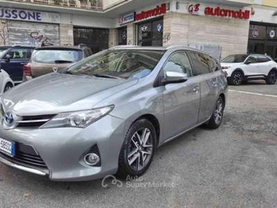 Toyota Auris Touring Sports 1.8 Hybrid Lounge Grigio usata Roma