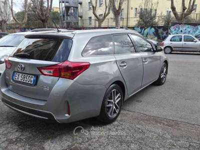 Toyota Auris Touring Sports 1.8 Hybrid Lounge Grigio usata Roma