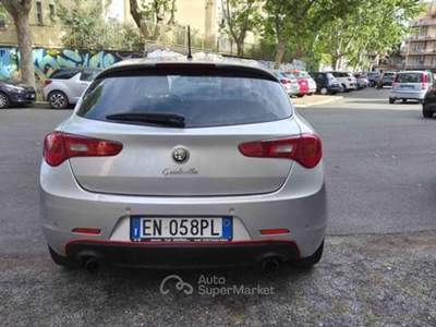 Alfa Romeo Giulietta Distinctive Argento usata Roma