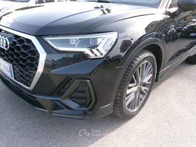 Audi Q3 Q3 SPORTBACK 35 2.0 TDI 150CV S-TRONIC FULL LED NAVI PLUS Nero usata Giugliano in Campania