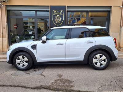 MINI One D Countryman 1.5 Hype Bianco usata Castellana Grotte