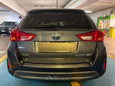 Toyota Auris Auris   Sport Touring Sport 1.8 hybrid Lounge Blu/Azzurro usata Milano