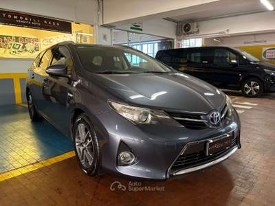 Toyota Auris Auris   Sport Touring Sport 1.8 hybrid Lounge Blu/Azzurro usata Milano