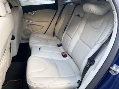 Volvo V40 1.6 Diesel 115CV E6 - 2015 Blu/Azzurro usata Roma