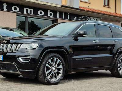 Jeep Grand Cherokee 3.0 V6 250 CV Overland Summit TETTO 20" CARPLAY Nero usata Rovato