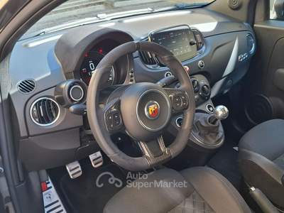 Abarth 695 Abarth 695 del 2024 con 7.700 km perfetta pari al nuovo Grigio usata Montù Beccaria