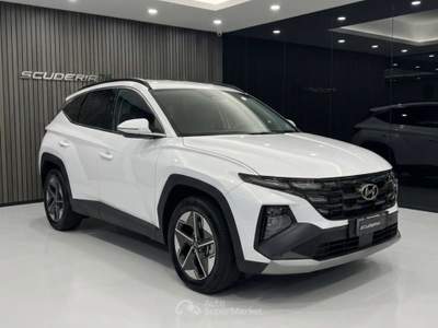 Hyundai Tucson Tucson 1.6 crdi 48V Business 2wd dct Bianco usata Milano