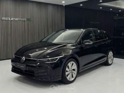 Volkswagen Golf Golf 1.5 tsi ehybrid Life 204cv dsg Nero usata Milano