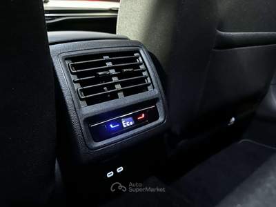 Volkswagen Golf Golf 1.5 tsi ehybrid Life 204cv dsg Nero usata Milano