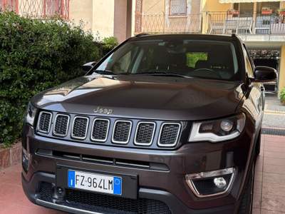 Jeep Compass gomme 4 stagioni nuove, full optional usata Legnano