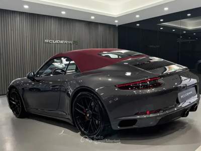 Porsche 911 Cabrio 3.0 Carrera GTS auto Grigio usata Milano