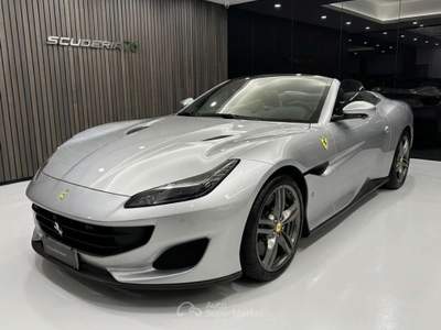 Ferrari Portofino Portofino Argento usata Milano