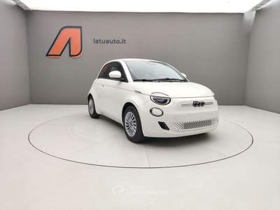 Fiat 500e 118CV 320KM + PACK TECH Bianco usata Voghera