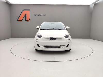 Fiat 500e 118CV 320KM + PACK TECH Bianco usata Voghera