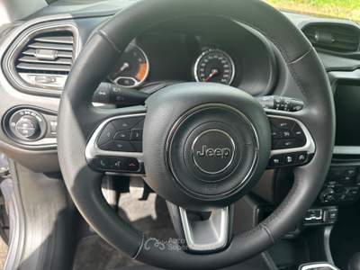 Jeep Renegade Tenuta sempre in box, unico proprietario, non fumatore etc... usata Melfi