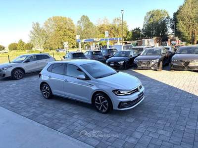 Volkswagen Polo 1.0 TGI 5p. R-LINE Sport ANCHE NEOPATENTATI Bianco usata Russi