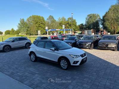 Seat Arona 1.0 TGI STYLE  ANCHE PER NEOPATENTATI Bianco usata Russi