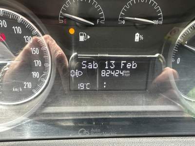 Lancia Ypsilon Tenuta sempre in box, unico proprietario, non fumatore etc... Argento usata Melfi