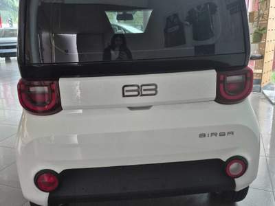 Birba Quadriciclo 2 posti 100% elettrico Bianco usata Avellino