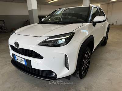 Toyota Yaris Cross yaris cross trend  pack winter 130cv Bianco usata Torino