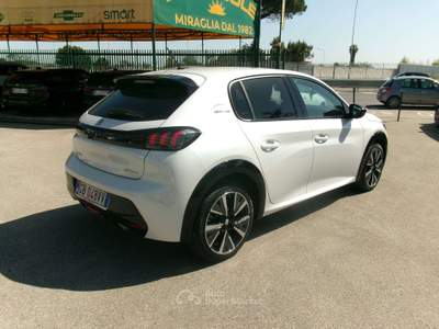 Peugeot 208 208 1.2 PURETCH 100CV E6D GT-LINE PACK S NAVI/PELLE/CAMERA/LED/PDC 107000 KM APPENA TAGLIANDATA DISTRIBUZIONE Bianco usata Giugliano in Campania