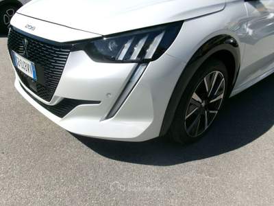 Peugeot 208 208 1.2 PURETCH 100CV E6D GT-LINE PACK S NAVI/PELLE/CAMERA/LED/PDC 107000 KM APPENA TAGLIANDATA DISTRIBUZIONE Bianco usata Giugliano in Campania