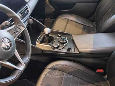 Alfa Romeo Giulia ALFA ROMEO GIULIA 2.2 TURBODIESEL 180CV SUPER Grigio usata Azzano Decimo