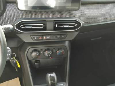 Dacia Sandero Cambio automatico , 1.0 benzina 90 Cv Bianco usata Lanciano