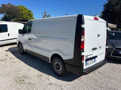 Nissan Primastar Primastar 27 2.0 dCi 110CV PC-TN Furgone Acenta Bianco usata Roma