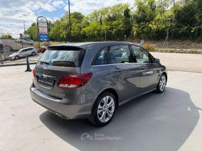 Mercedes-Benz Classe B B 180 d (cdi)  Sport Grigio usata Porto San Giorgio