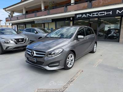 Mercedes-Benz Classe B B 180 d (cdi)  Sport Grigio usata Porto San Giorgio