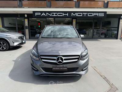 Mercedes-Benz Classe B B 180 d (cdi)  Sport Grigio usata Porto San Giorgio