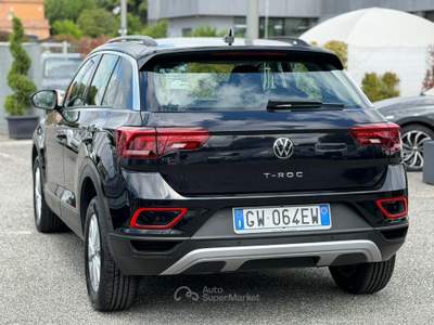 Volkswagen T-Roc 2.0 TDI SCR 150 CV DSG R-Line (110 kw) Nero usata Fiumicino