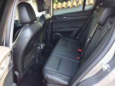 Alfa Romeo Stelvio 2.2 Turbodiesel 210 CV AT8 Q4 Executive Grigio usata Roma