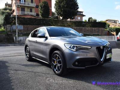 Alfa Romeo Stelvio 2.2 Turbodiesel 210 CV AT8 Q4 Executive Grigio usata Roma