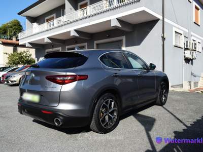 Alfa Romeo Stelvio 2.2 Turbodiesel 210 CV AT8 Q4 Executive Grigio usata Roma