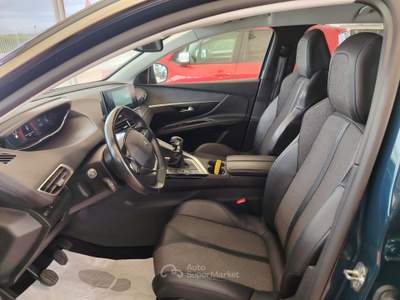 Peugeot 3008 S&S Allure 2022 Blu/Azzurro usata Polignano a Mare