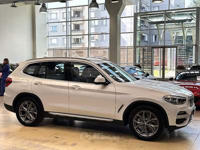 BMW X3 xdrive20d mhev 48V xLine-Camera-pelle-Carplay-IVA Rosso usata Paderno Dugnano