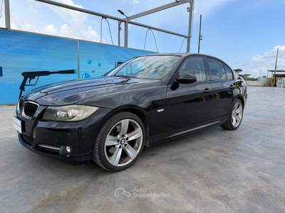 BMW Serie 3 320d BMW 320D M-SPORT OTTIME CONDIZIONI Nero usata Telese Terme