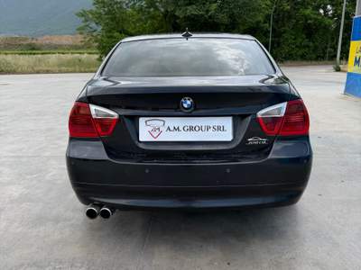 BMW Serie 3 320d BMW 320D M-SPORT OTTIME CONDIZIONI Nero usata Telese Terme