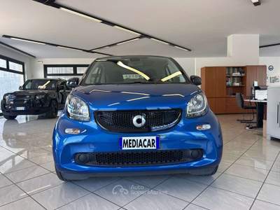 Smart ForTwo 1.0 Passion 71cv twinamic Blu/Azzurro usata Gorlago