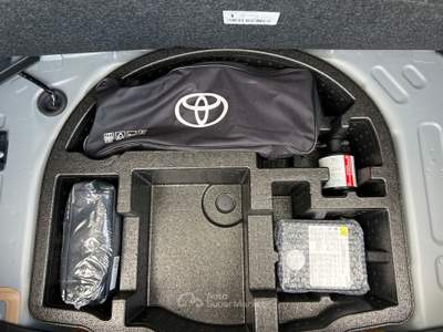 Toyota Yaris 1.5 Hybird Trend PREZZO REALE Argento usata FIUMICINO