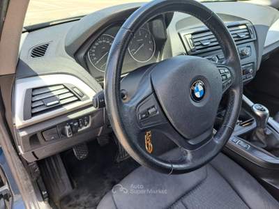 BMW Serie 1 116d BMW Serie 1 116d 2.0 116CV cat 5 porte Blu/Azzurro usata Bari