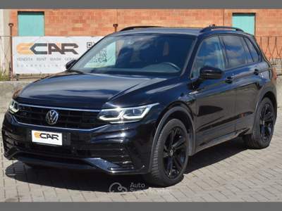 Volkswagen Tiguan DSG R-Line Nero usata Pisa