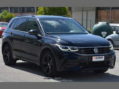 Volkswagen Tiguan DSG R-Line Nero usata Pisa